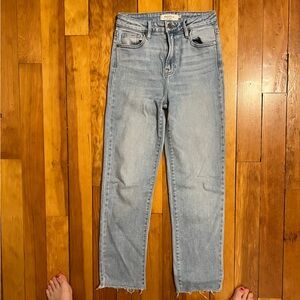 Hidden frayed ankle jeans